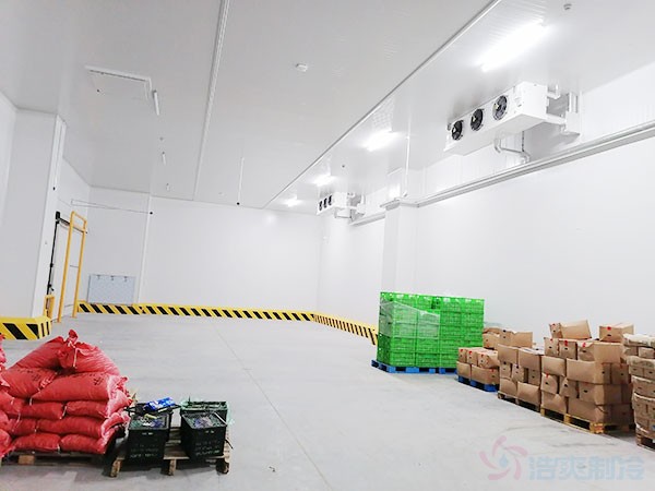 想建一個(gè)市級配送中心冷庫建設(shè)成本大概多少錢？
